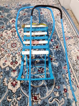 Продам санки