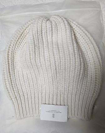 Вязаная шапка с пайетками Bruenello Cucinelli