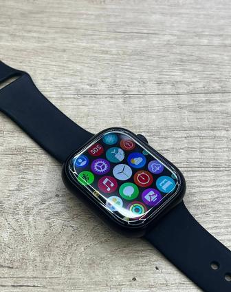 Продам смарт часы Apple Watch.