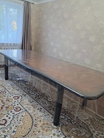 Стол