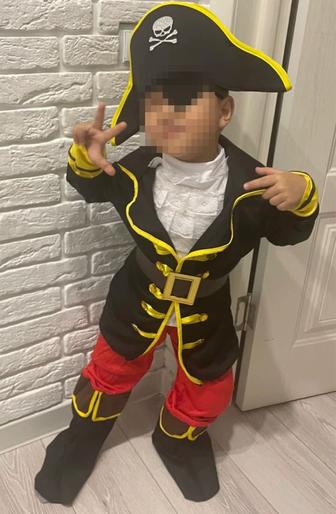Костюм пирата