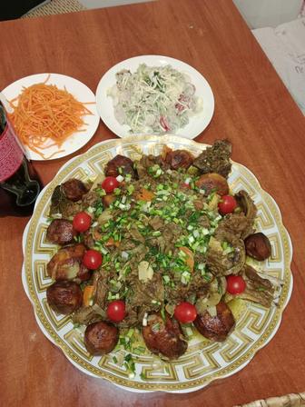 Повар по восточный кухню