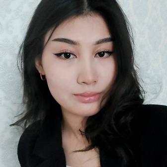 Официант / официантка