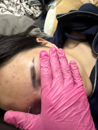 Модель керек срочно перманент бровей и губ