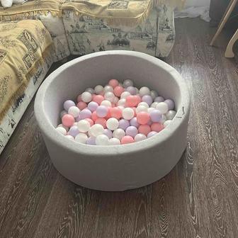 Продам детский сухой бассейн