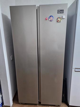 Продам холодильник Мидеа