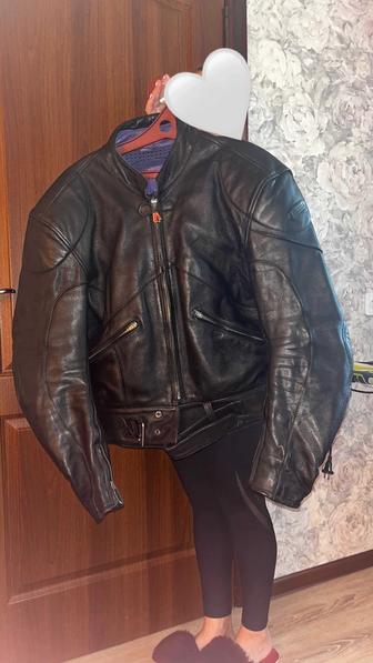 Продам мотоэкипировку