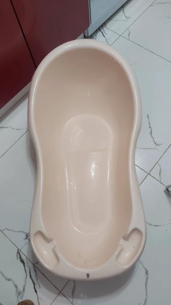 Продам ванночку для купания