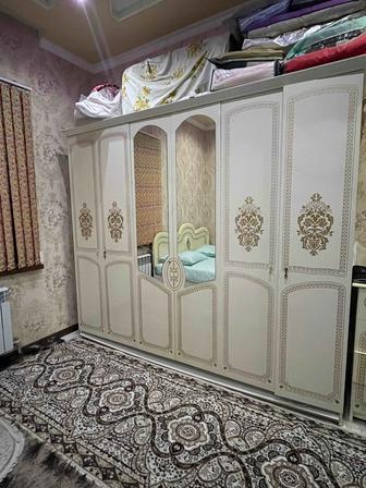 Спальный гарнитур б/у