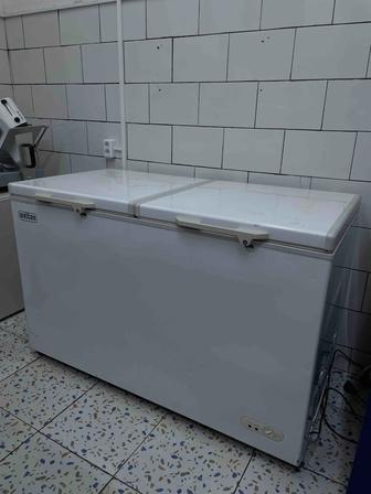 Отдам даром морозильная ларь ( не работает)