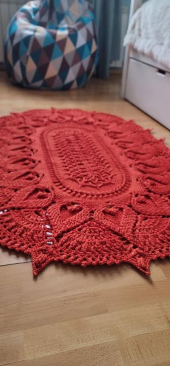 Вязаный ковер