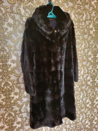 Продам норковую шубу