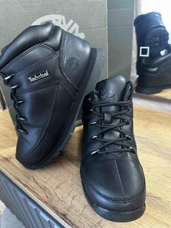 Продам ботинки Timberland