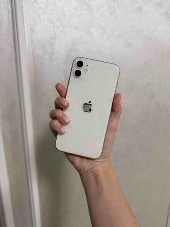Продам Айфон 11