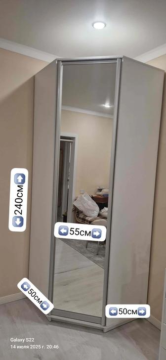 Продам угловой шкаф