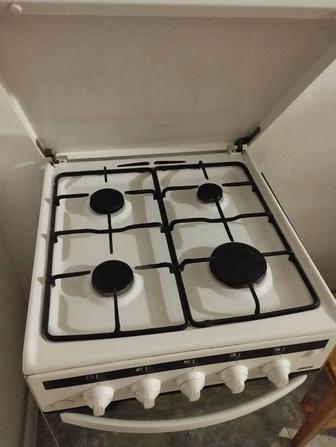 Продам газовую плиту в рабочем состоянии, за ненадобностью. 15 тыс. Тенге.