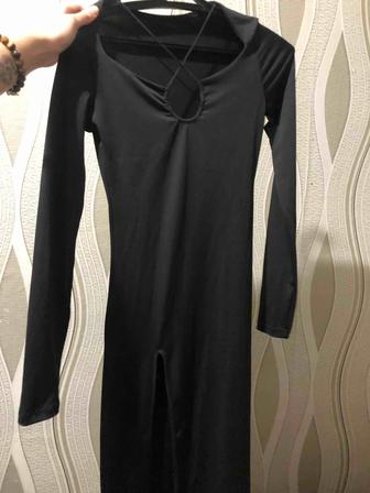 платье , футболка, блузка срочно