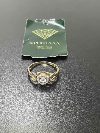 Кольцо золотое 585 пробы с цирконием