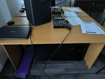 Стол
