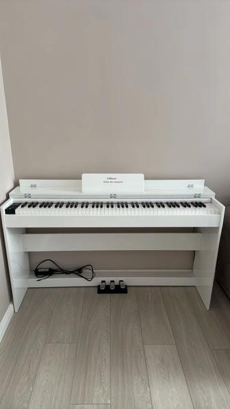 Продам цифровое пианино