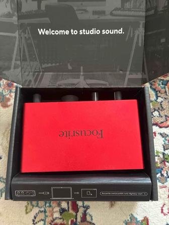 Звуковая карта Focusrite Scarlett
Solo 4th Gen