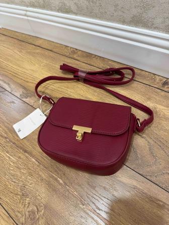 Сумочка кросс-боди