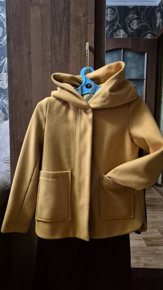 Продам полупальто