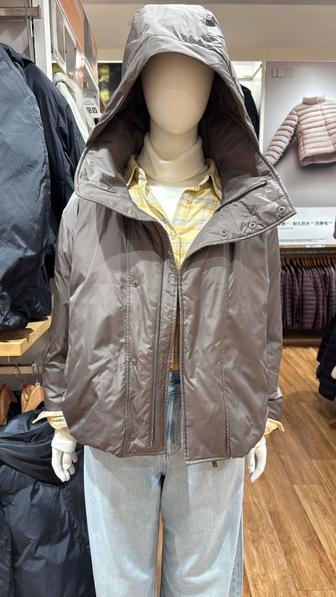 Продам куртку Юникло