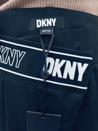 Бермуды DKNY