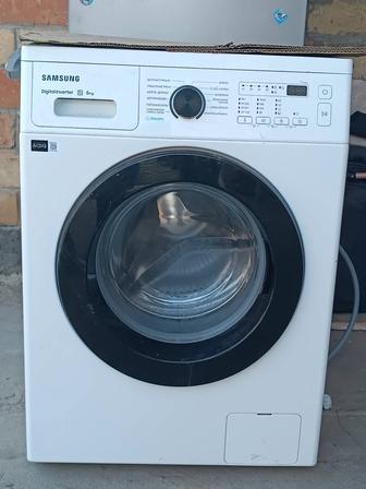 Продам стиральную машину.почти новая