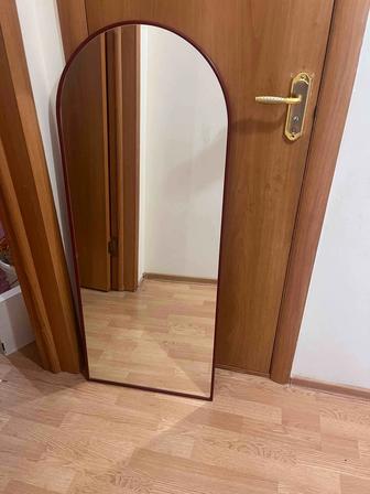 Зеркало подстенное