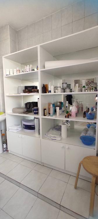 Шкаф с подсветкой