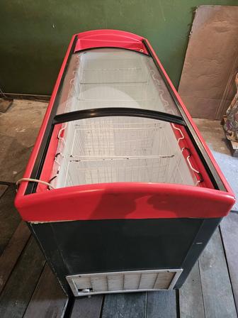 Продам морозильные лари витрины