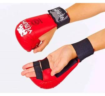 Накладки для занятия каратэ, других боевых искусств. Размер М