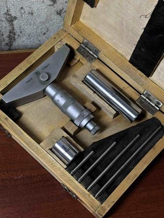 Глубиномер микрометрический