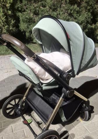 Продам детскую коляску