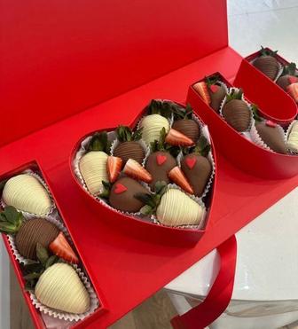 Клубника шоколаде