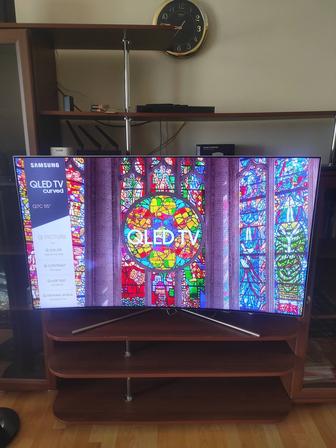 Телевизор Samsung Qled 4k 140см QE55Q7CAM гнутый