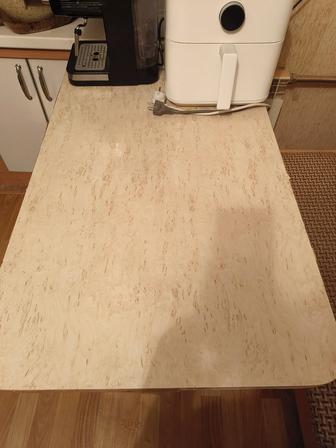 Продам кухонный стол со скамьей