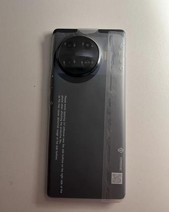 Продам телефон