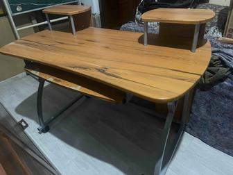 Компьютер стол сатылады