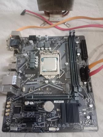 Материнская плата