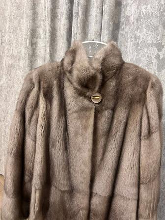 норковая шуба новая!