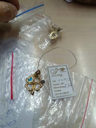 Продам кулон