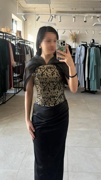 Женское платье