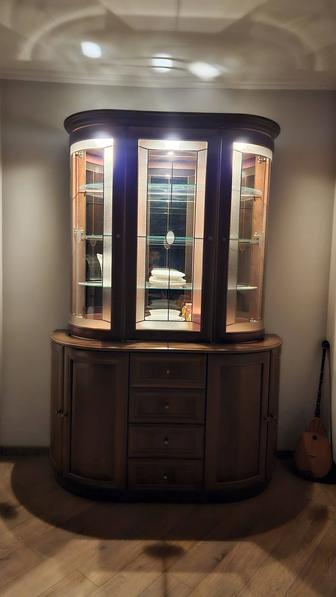 Продам Сервант (горка)