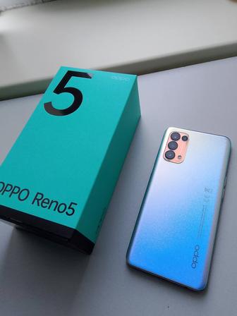 Продам смартфон Oppo Reno 5