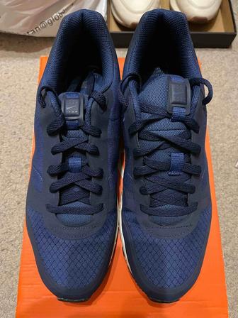 NIKE ! Кроссовки ! Размер 43 !