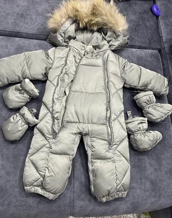 Зимний комбинезон для малышей
