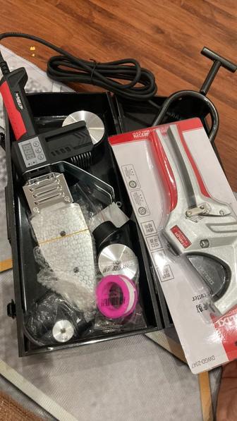 Паяльник для пластиковых труб